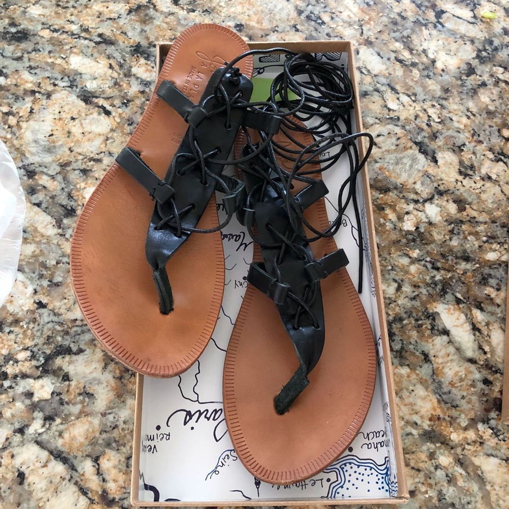 Joie A La Plage Torres Gladiator Wrap Sandal Sz 37 Italian Made